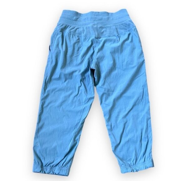 Lululemon Studio Crop II (Unlined) Battleship size 4 - Picture 5 of 11